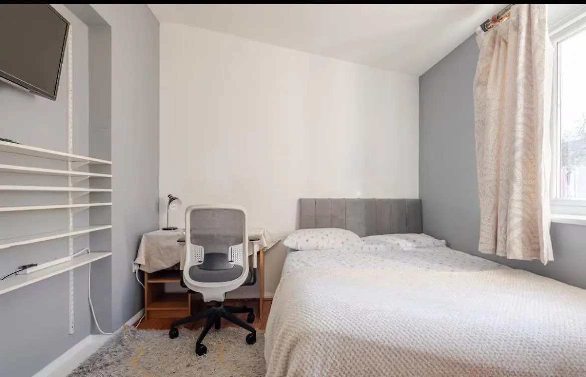 Nice And Spacious Room Cambridge